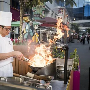 https://broadway-macau-2.getmacauhotels.com